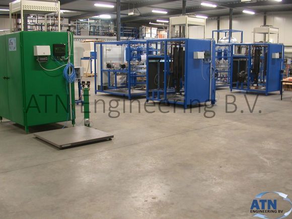 Three degassing machines for fridges