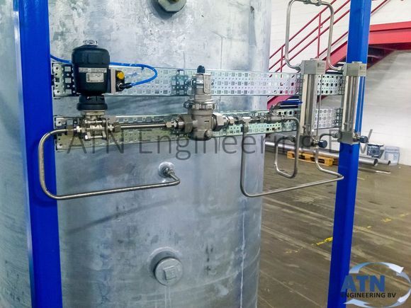 Tanks for degassing machine