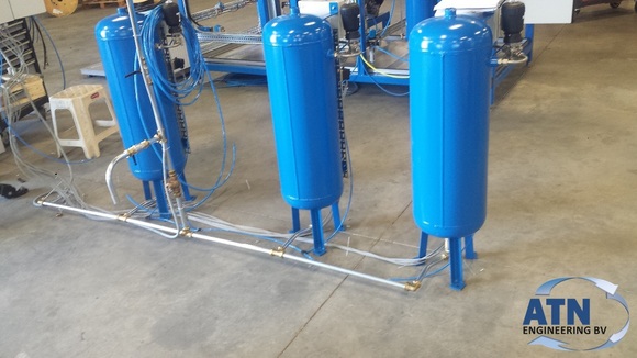 Vacuum tanks